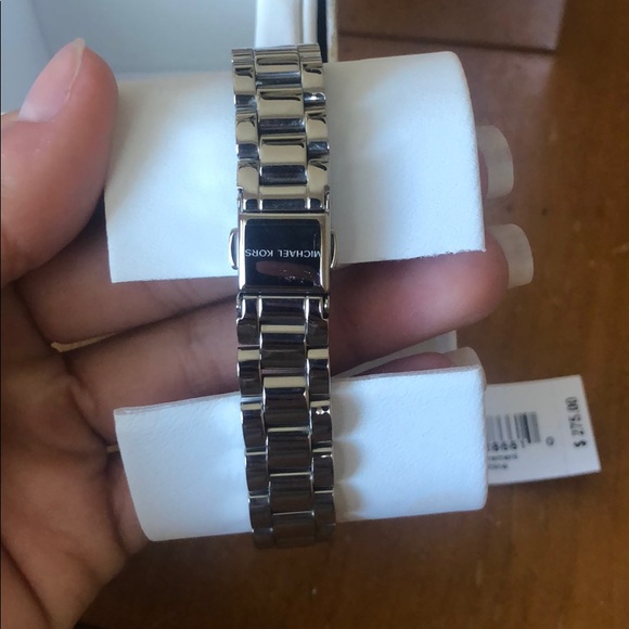 Brand new In box Michael Kors watch main image 4